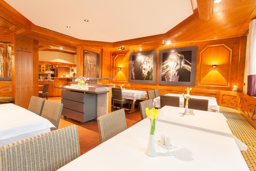 Hotel Restaurant Jaegerhof Weisendorf Ngoại thất bức ảnh